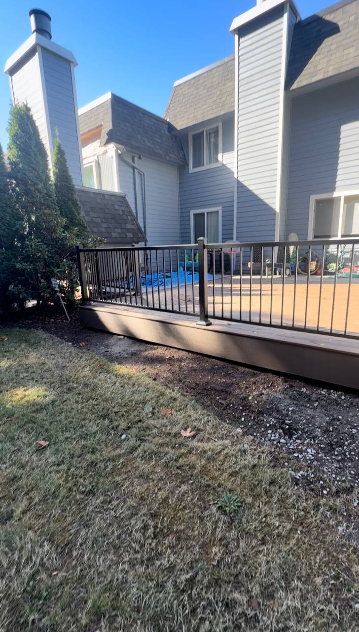 Composite Deck Replacement with Gated Stairs in Everett, project photo 2
