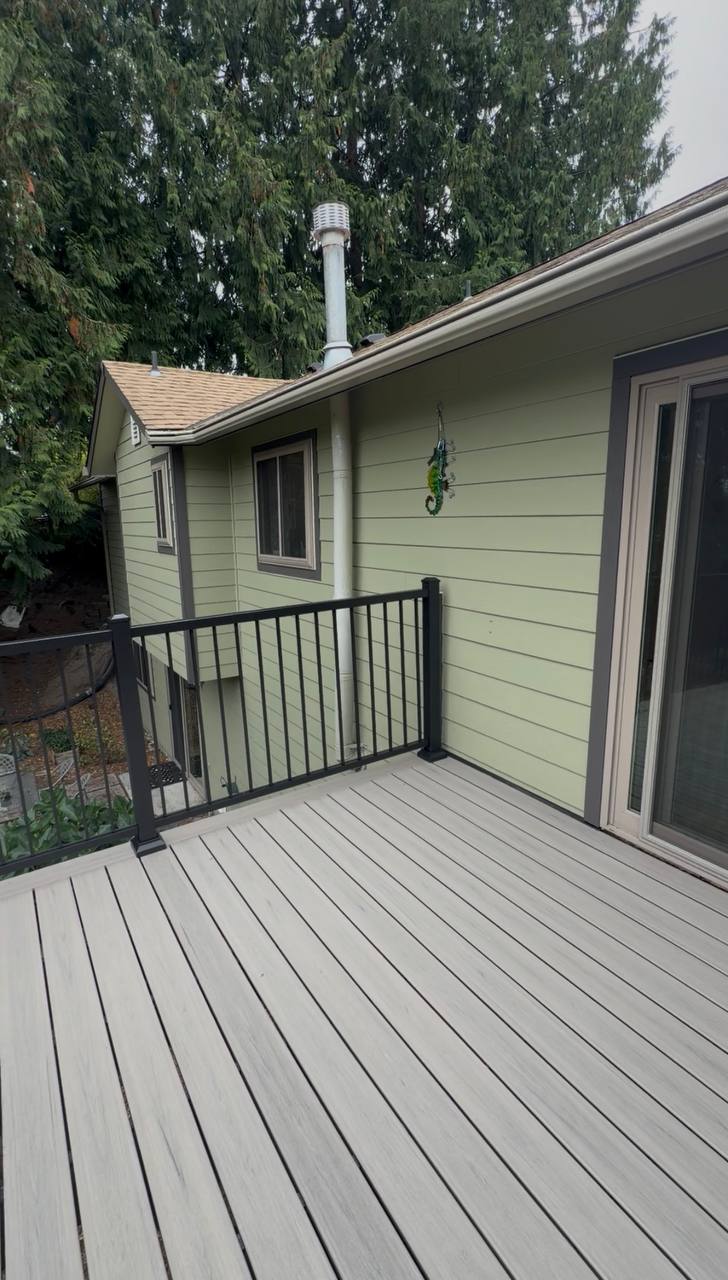 Gray Composite Deck & Metal Railing in Everett, project photo 2