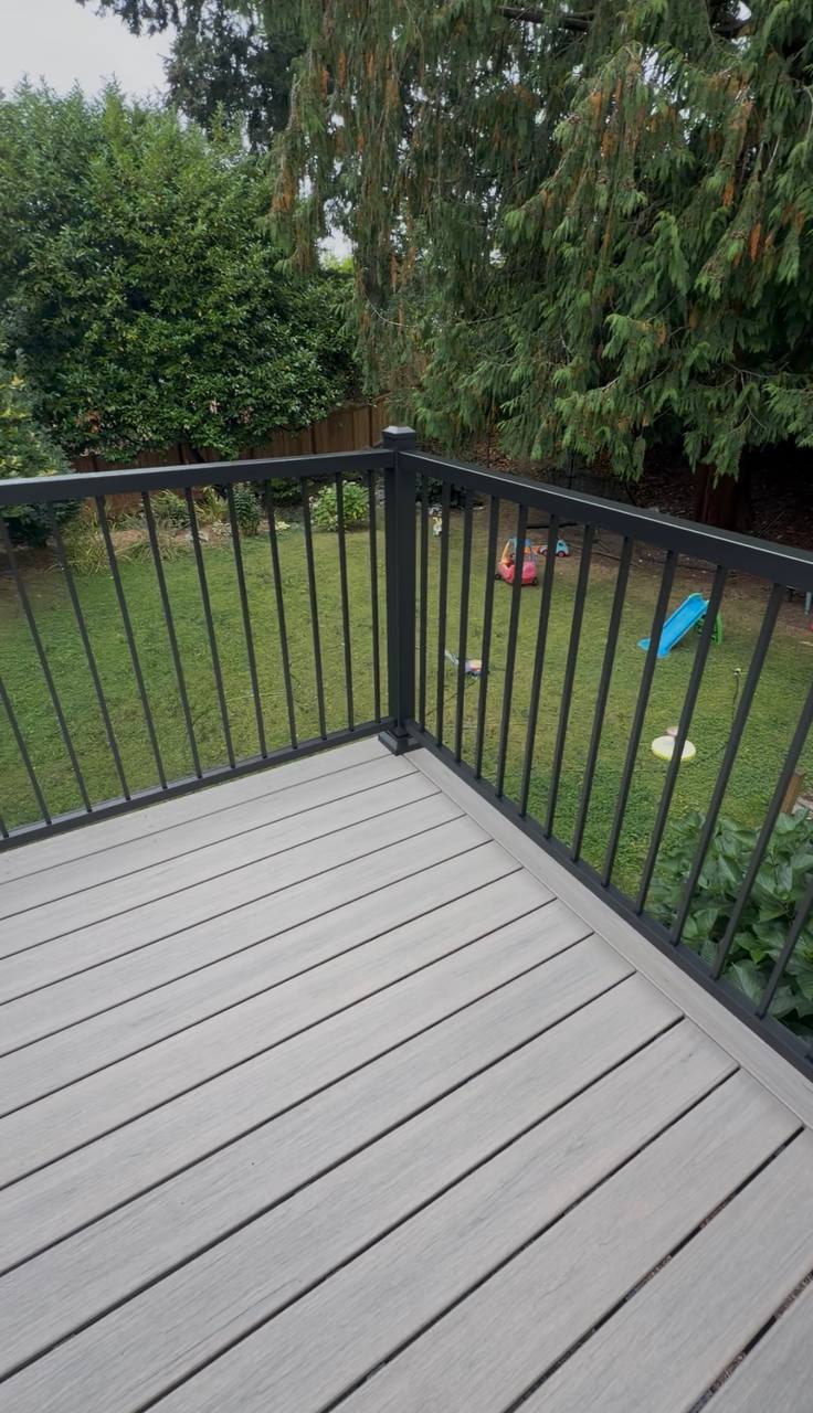 Gray Composite Deck & Metal Railing in Everett, project photo 3