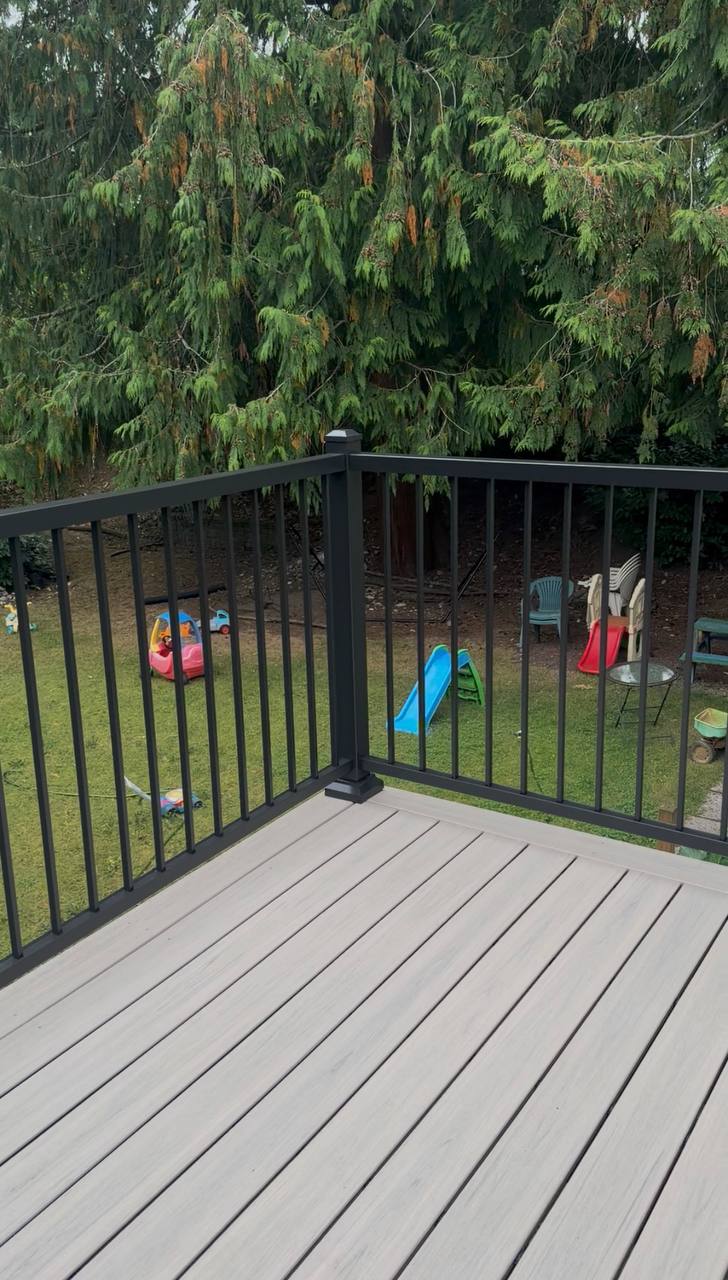 Gray Composite Deck & Metal Railing in Everett, project photo 4